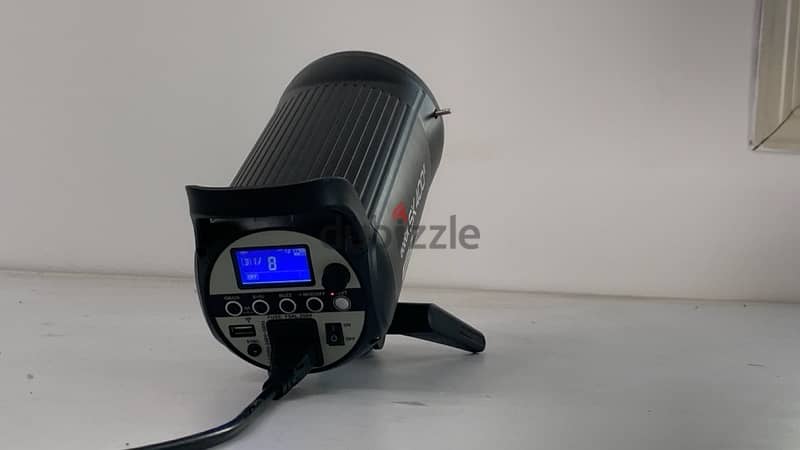 Godox sk400 ii flash light 1