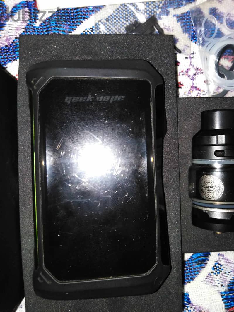 Ageis x vape with vapegeek tank and chalice tank 1