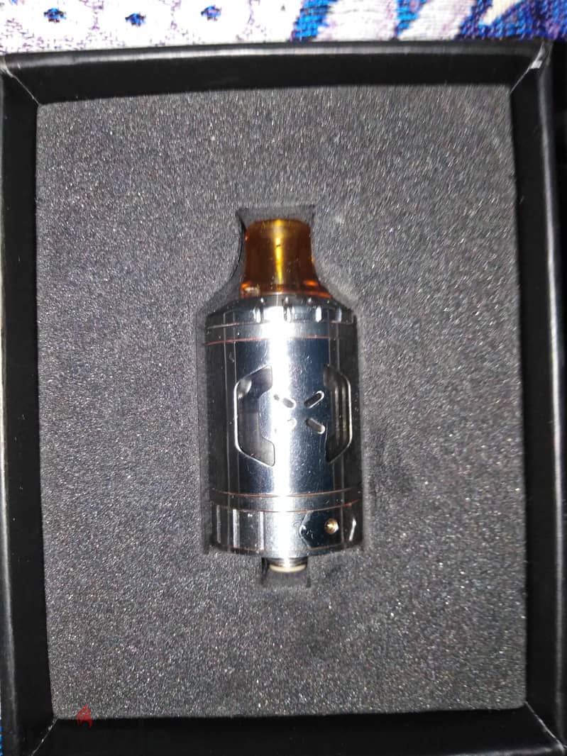 Ageis x vape with vapegeek tank and chalice tank 2