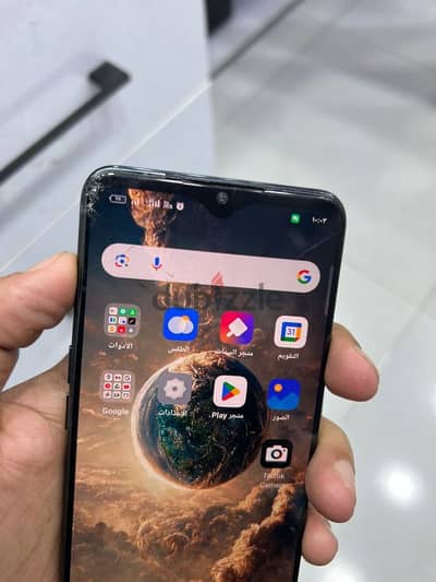 oppo reno 3 8 rem 128 GiGa بالعلبة