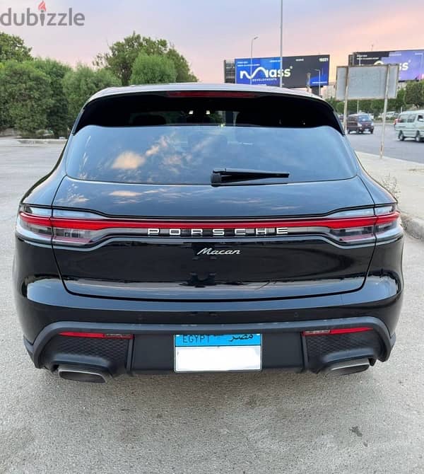 بورشه ماكان 2024 وكيل porsche macan fully loaded low mileage 3