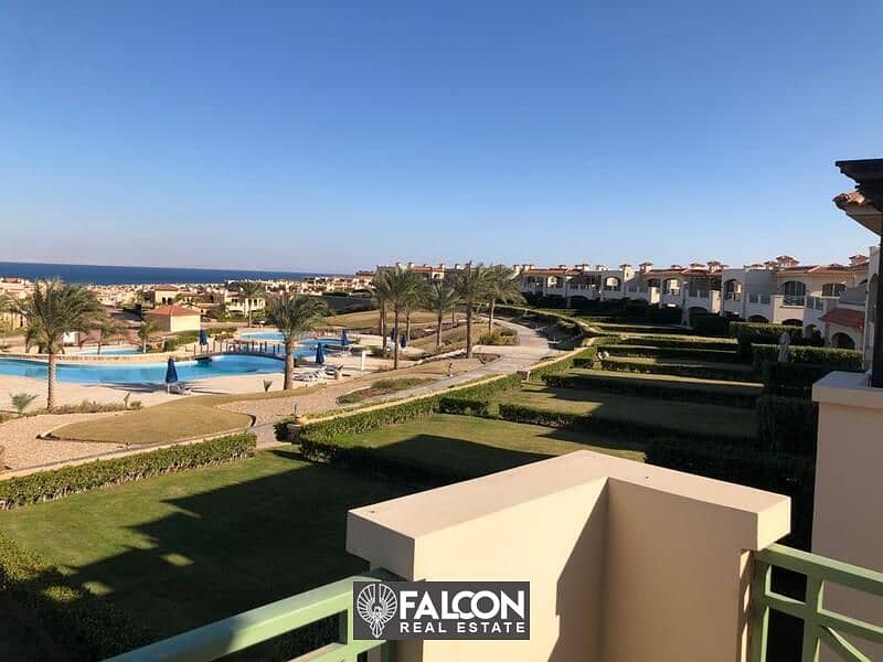 شاليه متشطب استلام فوري للبيع بالتقسيط ف لافيستا 6 العني السخنة 180م panoramic Seaview 1