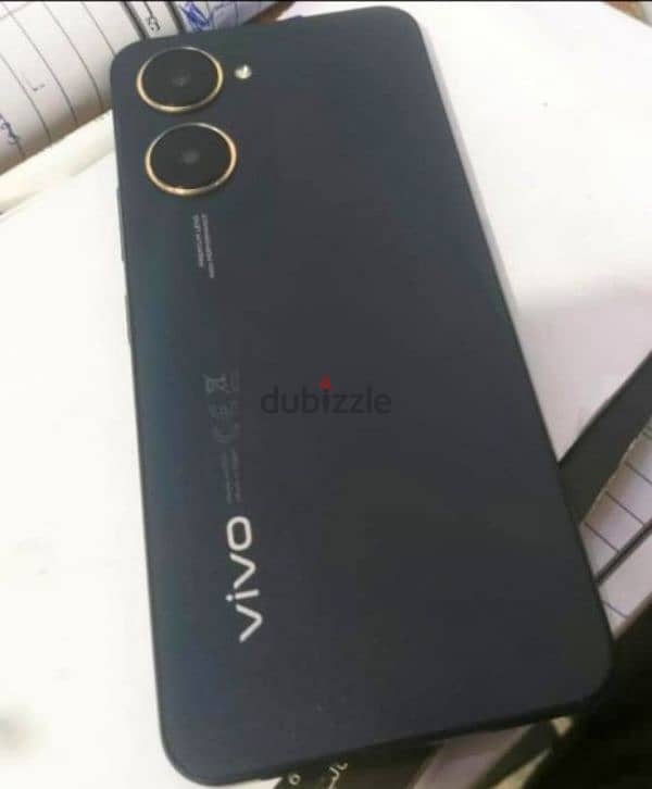 Vivo Y03 128 g للبيع او بدل بنفس السعر 1