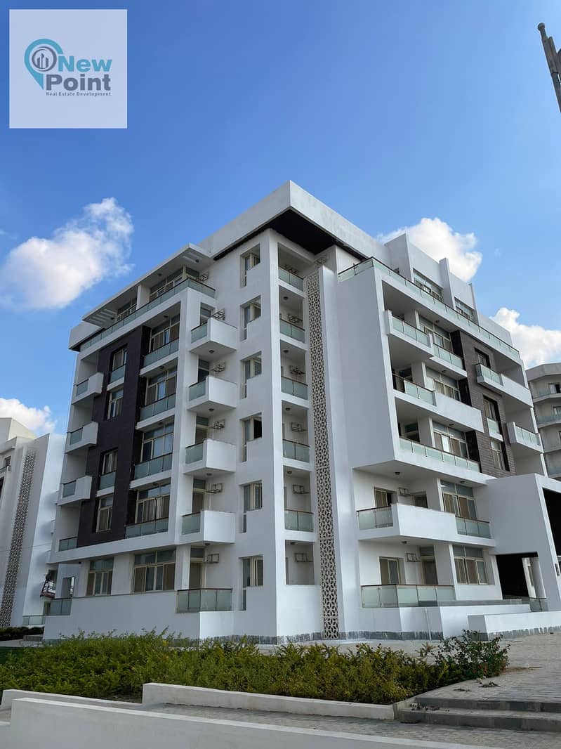 Finished, immediate delivery in a residential compound, live in installments over 10 years 5