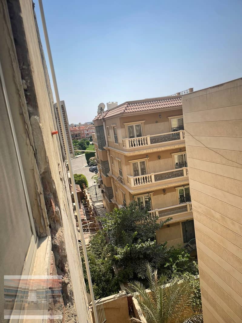 Apartment 200 m in South Academy  New cairo 1