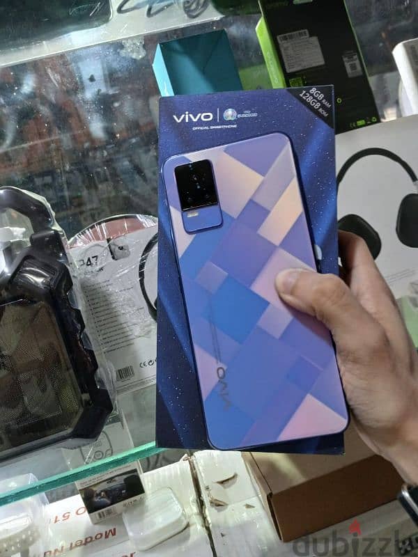 vivo v21e 1