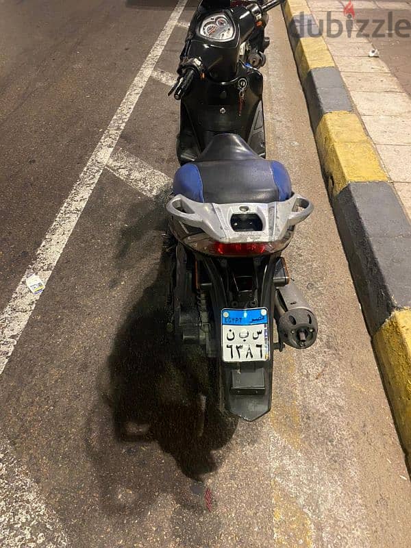 scooter Kymco 150cc 2