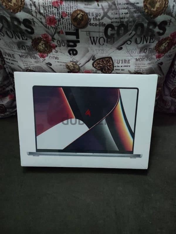 MacBook Pro M1 pro 14 inch Hard 1 Tera Sealed 1