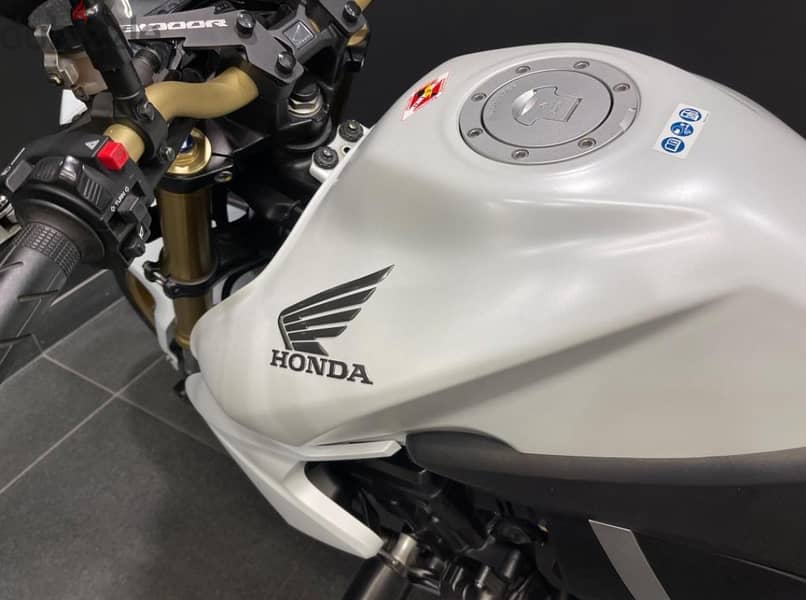 Honda cb1000 2014 3