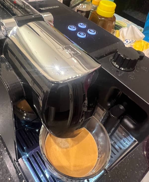 nespresso machine (latissima) 4