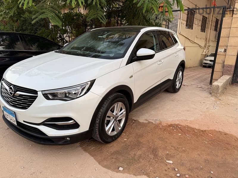 Opel Grandland 2019 بحاله ممتازه 1