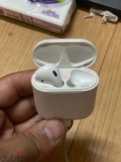 سماعات Airpods الجيل الثاني 0