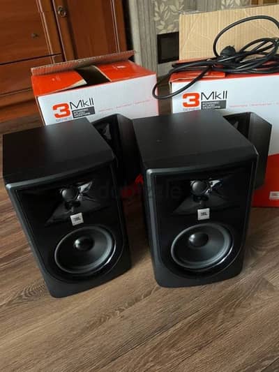 JBL 305P MkII