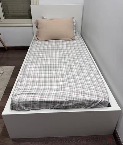 Ikea Bed 90x200cm