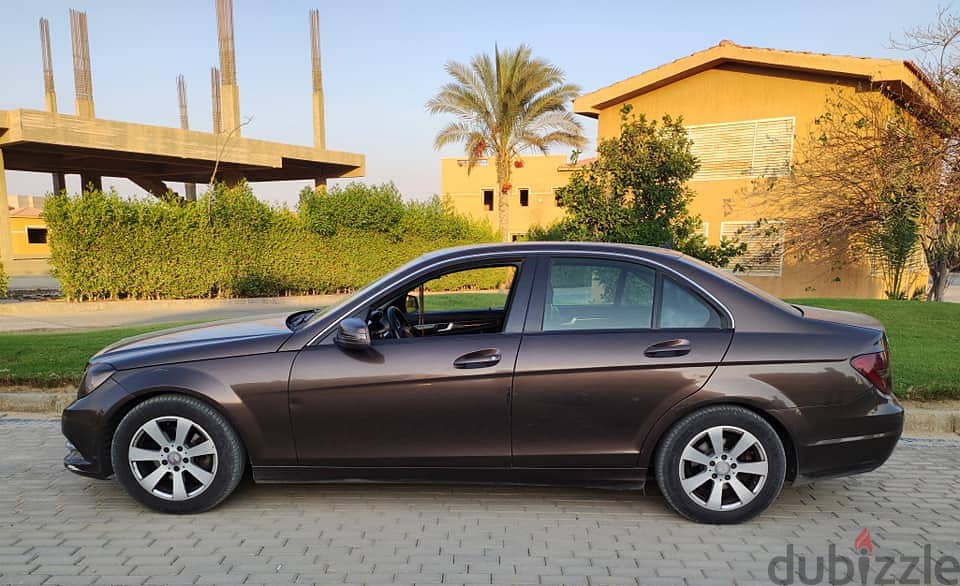 (ًW204) Mercedes-Benz C180 2013 3