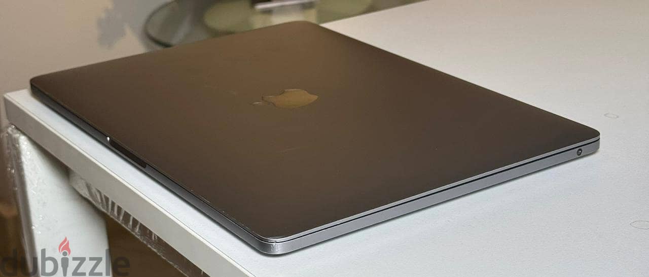 MacBook Pro (13-inch, M1, 8-core CPU , 8-core GPU ,(SSD 512GB),(Ram 1 3