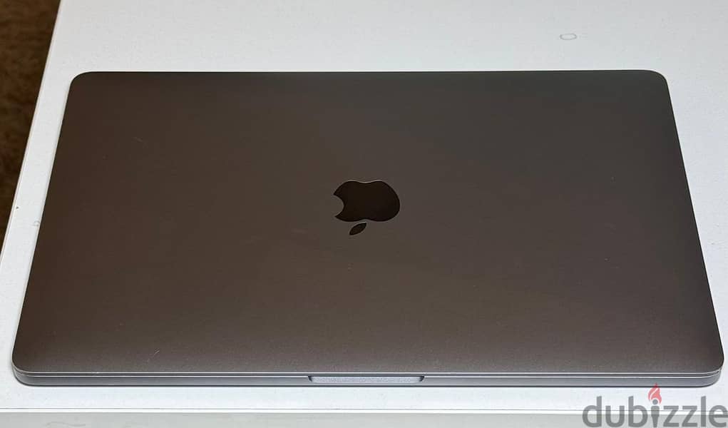 MacBook Pro (13-inch, M1, 8-core CPU , 8-core GPU ,(SSD 512GB),(Ram 1 4