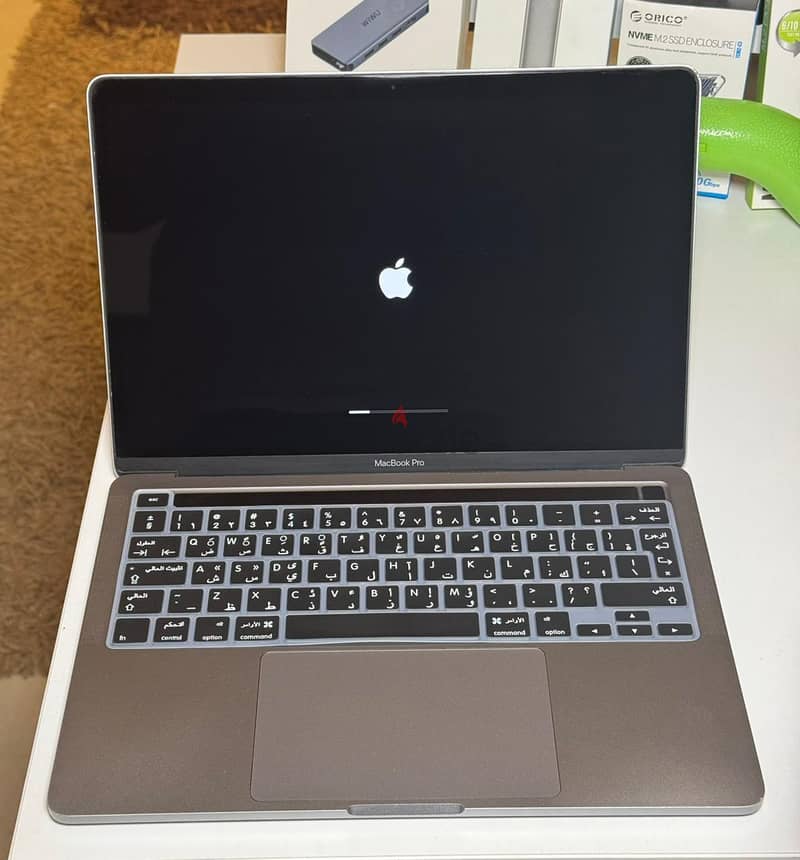 MacBook Pro (13-inch, M1, 8-core CPU , 8-core GPU ,(SSD 512GB),(Ram 1 5