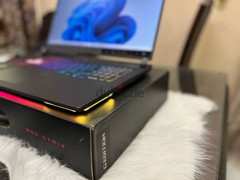 Asus Rog strix G17  G713RC 1