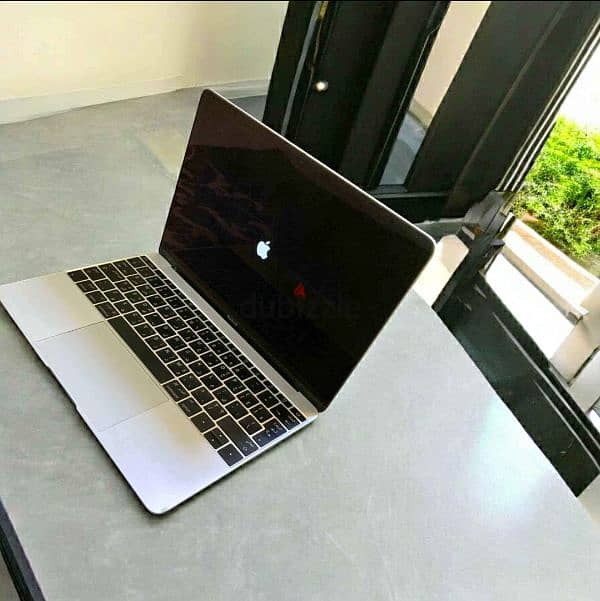 Macbook  "12 inch 2016" 1