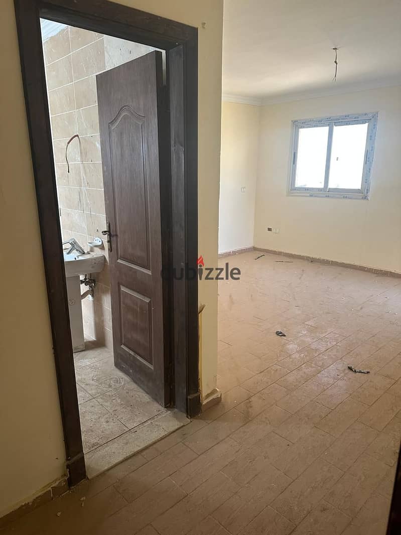 Apartment for rent in Dar Misr Al-Qronfol in the First Settlement 10