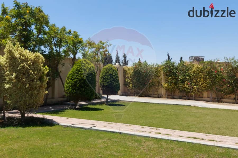 Standalone villa for sale 900 m King Mariout (El Kafoury St. ) 3