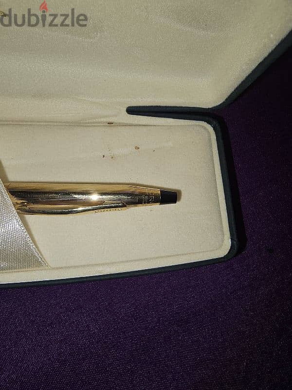 cross pen filled with gold 3