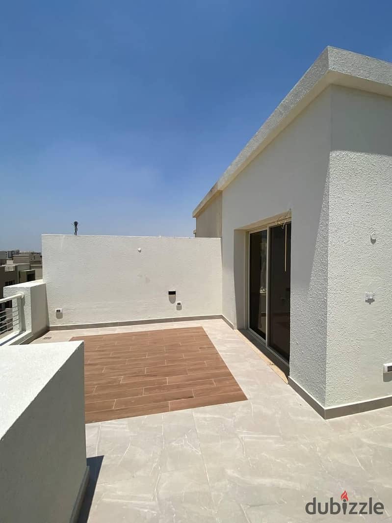 Twinhouse For Rent In CFC Orina Fully Furnished New Cairo 8