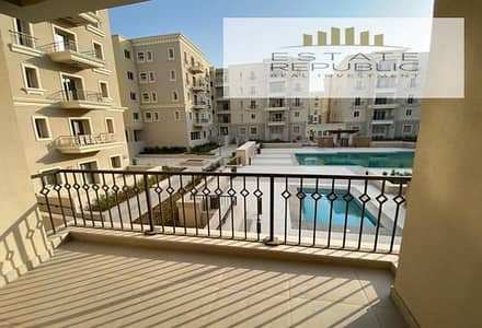 Apartment for sale Very prime location dierct on pool in mivida emaar new cairo