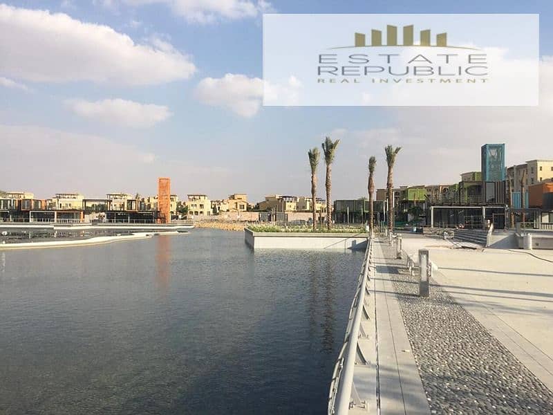 Apartment for sale Very prime location dierct on pool in mivida emaar new cairo 6