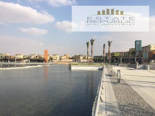 Apartment for sale Very prime location dierct on pool in mivida emaar new cairo 7