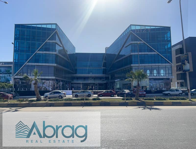 For sale, administrative office, 168 square meters, Ritzy Mall, Sheikh Zayed, main street, immediate receipt, two-year installments 6