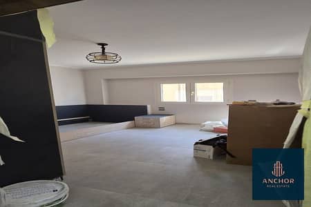 Fully Finished Apartment at the highest Level Located Ready To Move with Garden View in the Fifth Settlement New Cairo