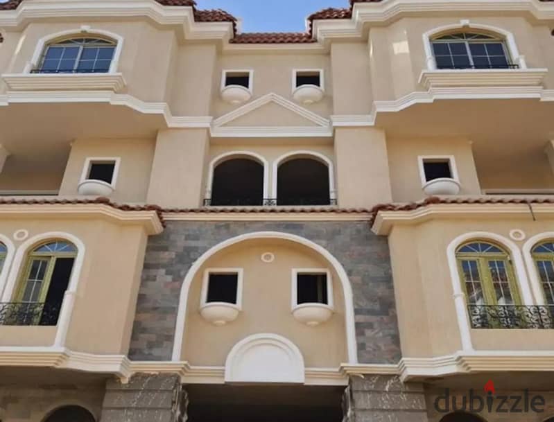 Immediate delivery duplex, 272 sqm + 80 sqm garden, in ABHA Compound, prime location in 6th October near Al Seid Club and behind Mall of Arabia 9