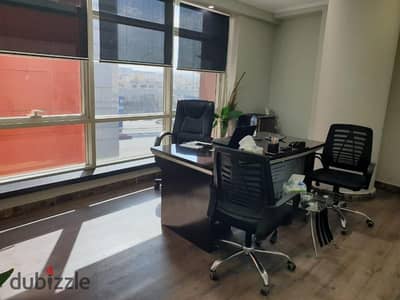 Finished & Furnished Office directly on the 90th for rent