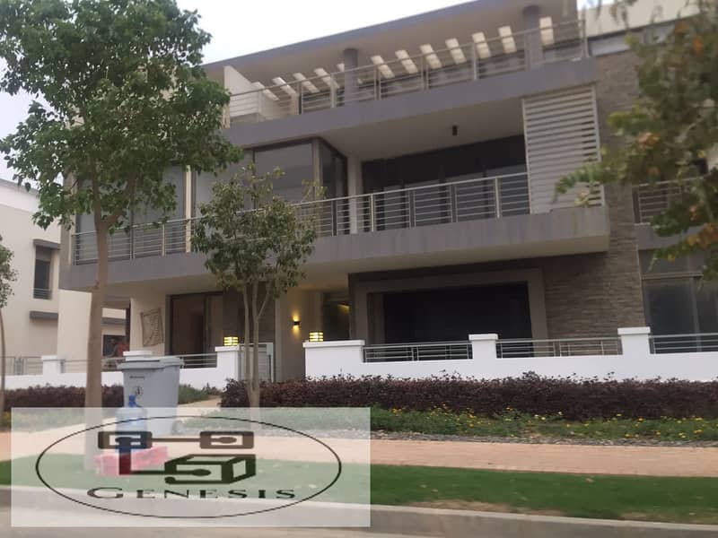 apartment with roof for sale in new cairo Taj city compound  with an amazing price 10