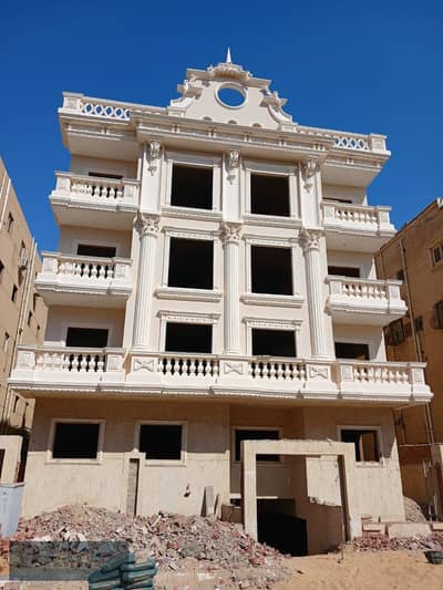 Duplex ready to move in the seventh district, buildings next to Hassan Allam Compound, Suez Road, Gate 2, the middle link