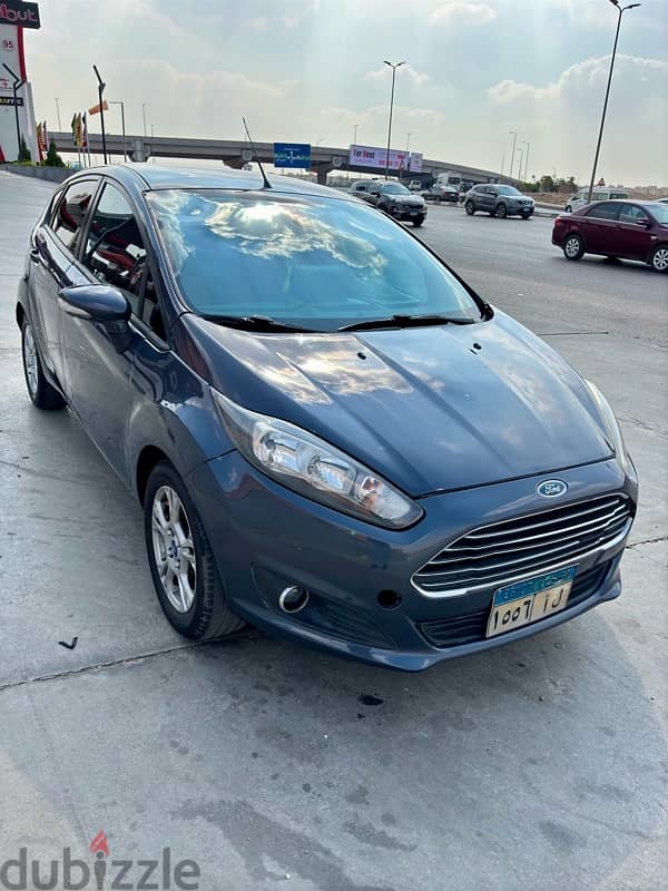 Ford Fiesta 2013 1600cc 3