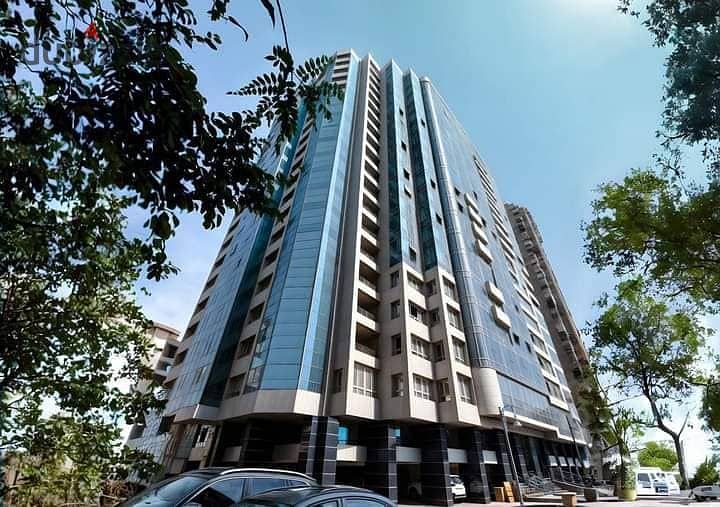 Apartment for sale in Reve du Nil Towers, Maadi, delivery in months, in installments 7