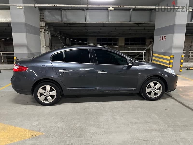 Renault Fluence 2011 9