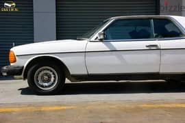 Mercedes-Benz 230 C Coupe 0