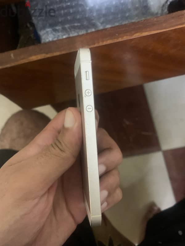 ايفون 5s للبيع 4