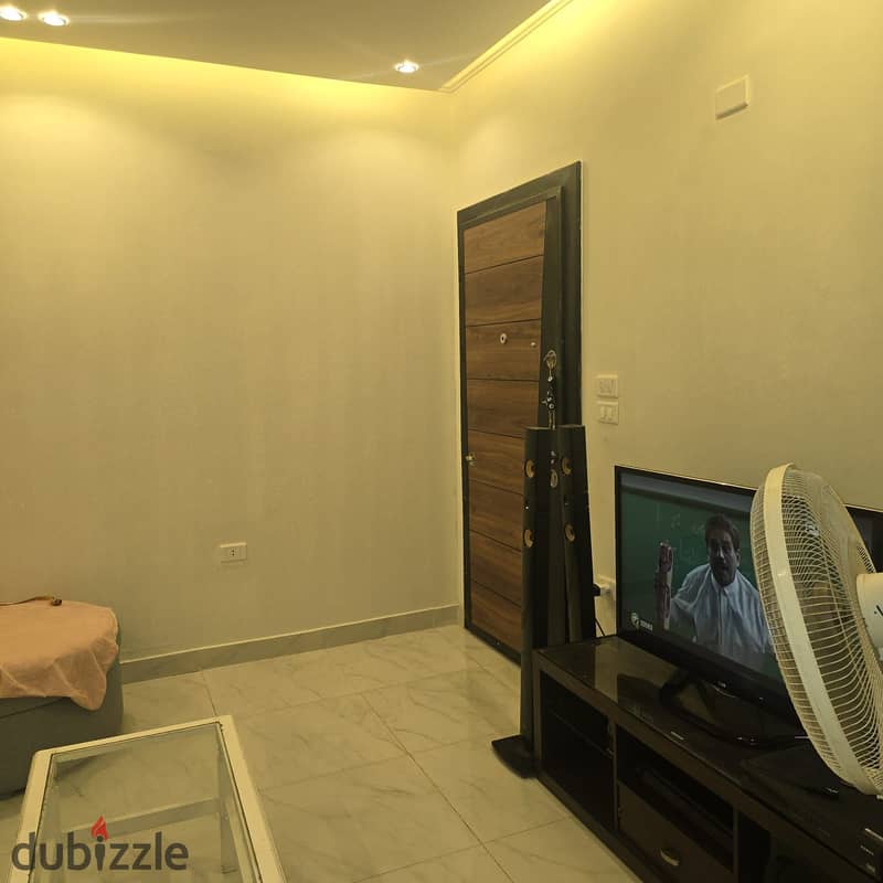 Apartement for sale 140m+90m garden,in the best location in shrorouk city, three in front of royal hospital ,the fouth district, adjacent to the first 1