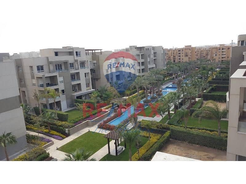 Resale Huge Garden Apartment - Under Market Price 4