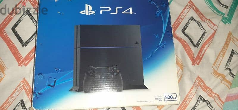 PS4 Fat with 3 original controllers 1