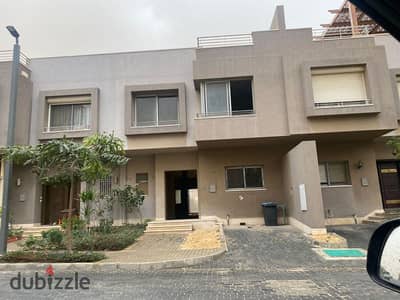 Townhouse for sale at a very special price, sea view, immediate delivery in Palm Hills VGK Compound.