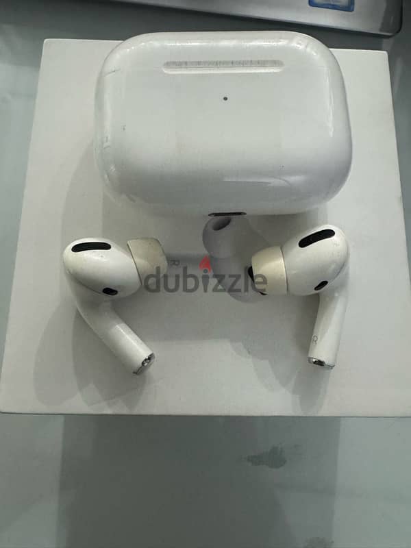 Airpods pro good condition 3