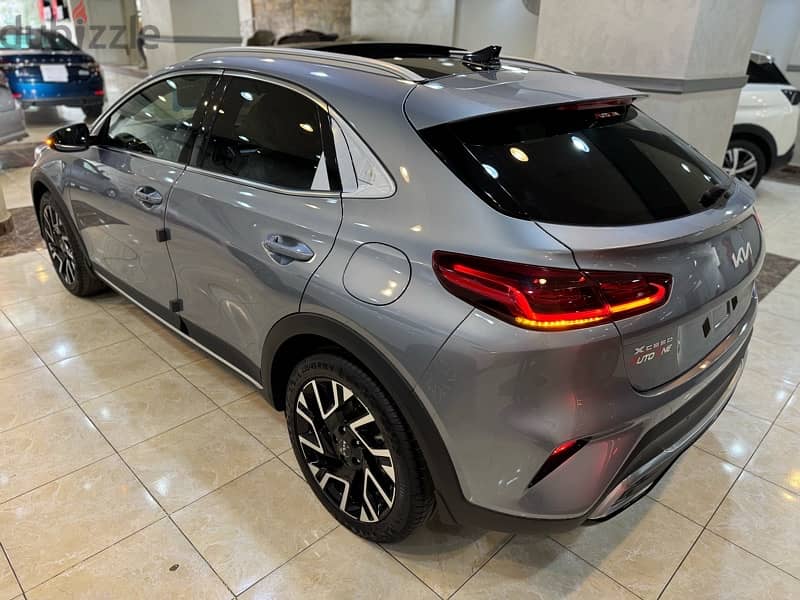 KIA X CEED TOP IINE 2025 WAKEL NEW ZERO 15