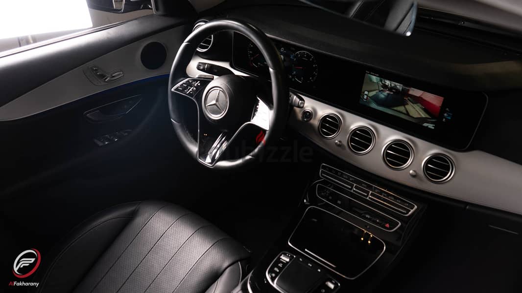 Mercedes-Benz E200 2022 3