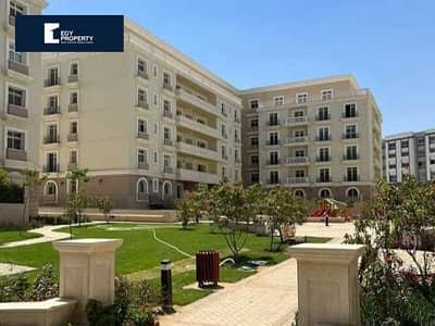 Your new 3 bedrooms Apartment in a luxurious compound Ready to move with best price in Hyde Park New Cairo